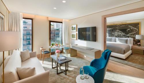 Suite with City View