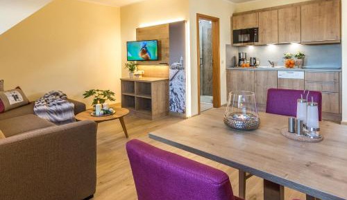 Deluxe Apartment