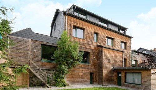 Eleven-Bedroom Holiday home