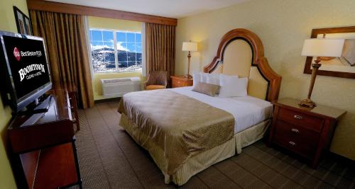 King Room with View - Non-Smoking