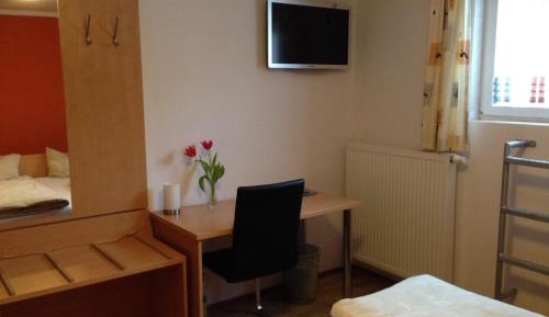 Double Room with Private External Bathroom