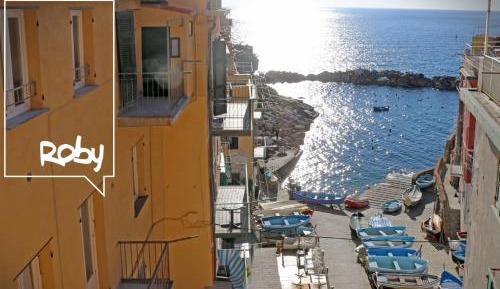 Double or Twin Room with Side Sea View