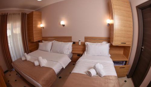 Triple Room with Balcony