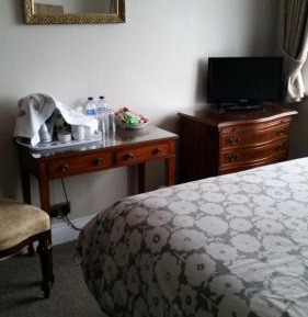 Double Room with Shared Bathroom