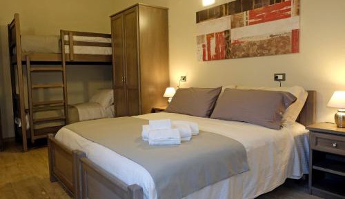 Quadruple Room with Terrace