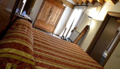 Double or Twin Room with Terrace