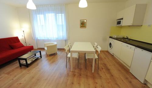 One-Bedroom Apartment with Shower - Toldi utca 5.