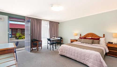 Queen Room