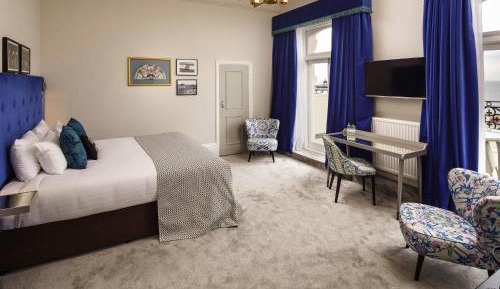 Privilege Double Room with Balcony and Seaview
