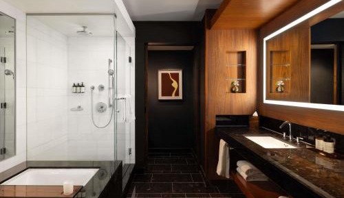 Fairmont Gold King Room