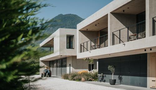 Studio with Mountain View