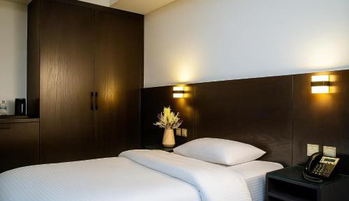 Large Single Room