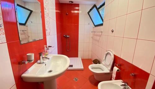 Twin Room with Shared Bathroom