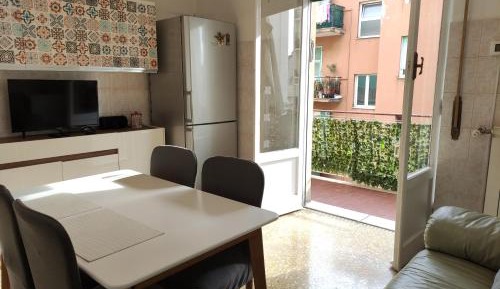 One-Bedroom Apartment with View