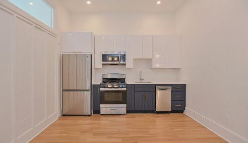 One-Bedroom Family Apartment