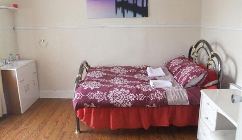 Triple Room with Shared Bathroom