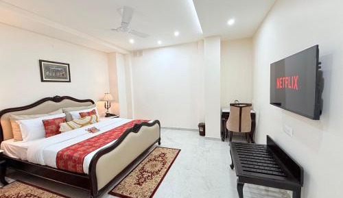 Superior King Room