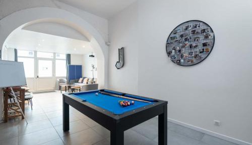 One-Bedroom Apartment with Garden View