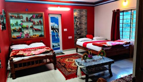 Deluxe Family Room