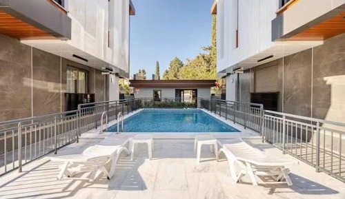 King Suite with Balcony