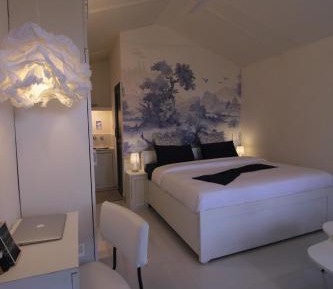 One-Bedroom Villa