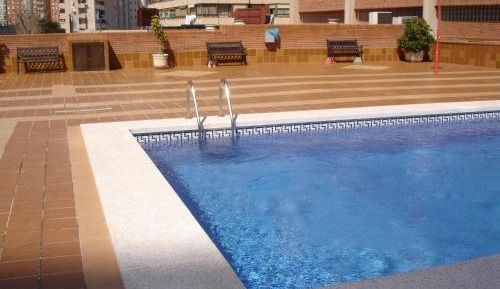 Apartment with Pool View 