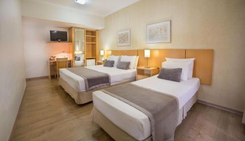 triple Luxury 1 double bed 1 single bed