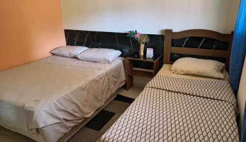 Basic Triple Room with Shared Bathroom