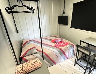 Suite 1