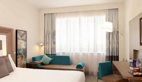 Executive Room with 1 Double Bed 
