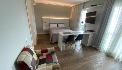 Deluxe Double Room (2 Adults + 1 Child)