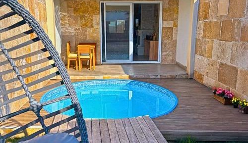 Double Room with Pool View