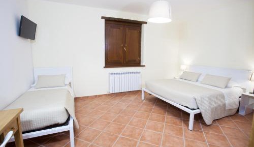 Triple Room