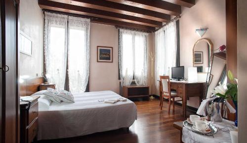 King Double Room with Balcony