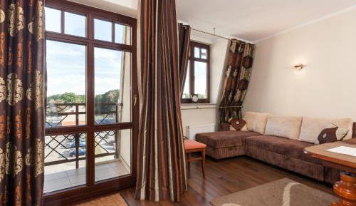Apartment with Balcony