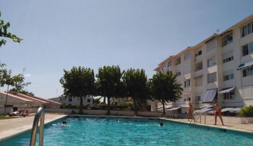 Apartment with Sea View and Garden