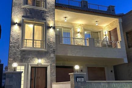 Three-Bedroom Apartment with Balcony