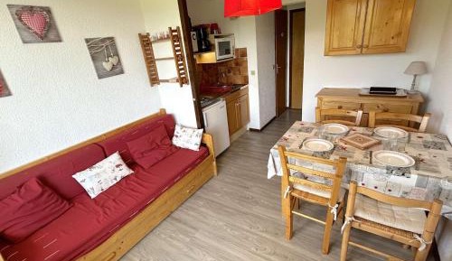 Apartment (4 Adults)