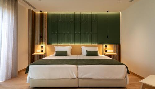 Suite with Balcony