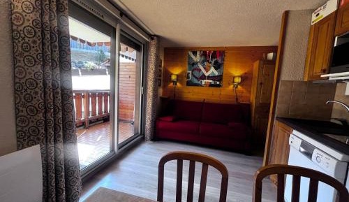 Apartment (4 Adults)