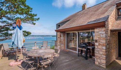 Villa with Sea View