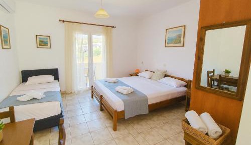 Triple Room with Balcony