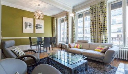 Two-Bedroom Deluxe Apartment