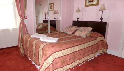Double Room with Ensuite