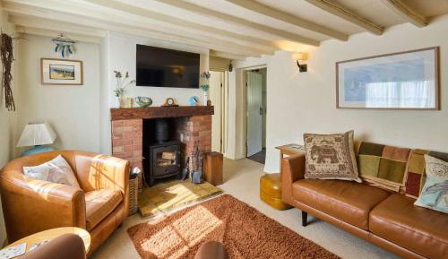 Three-Bedroom Holiday Home 