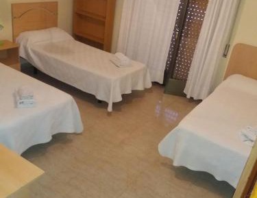 Triple Room with Shared Bathroom