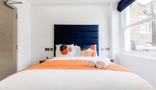 Deluxe Double Room with Shower
