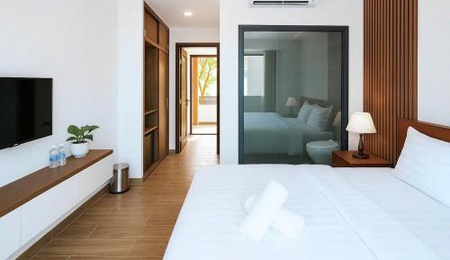 Queen Room with Garden View