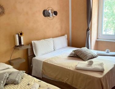 Triple Room with Private Bathroom
