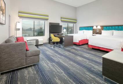 Queen Studio Suite with Two Queen Beds - Non-Smoking